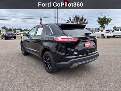 Used 2023 Ford Edge SEL w/ Convenience Package