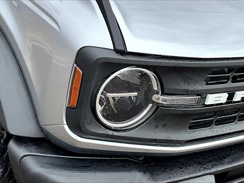 Certified 2024 Ford Bronco Black Diamond image 25