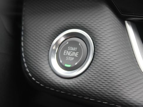 New 2026 Chevrolet Equinox LT FWD image 38