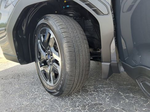 Certified 2025 Subaru Forester Limited AWD/4WD image 36