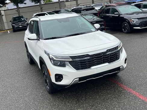 Certified 2025 Kia Seltos S AWD/4WD image 5