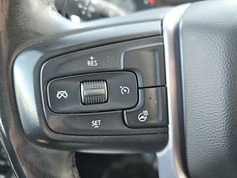 Used 2023 GMC Sierra 2500 SLT w/ SLT Premium Package image 18