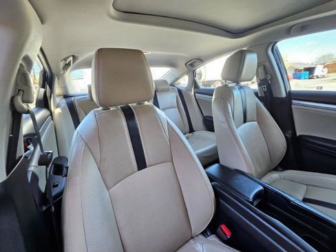 Used 2017 Honda Civic EX-L image 57