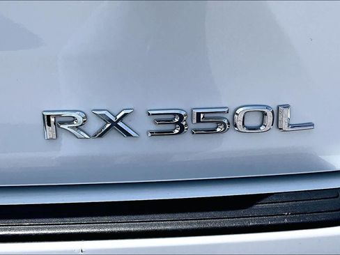 Used 2022 Lexus RX 350L FWD w/ Premium Package image 10
