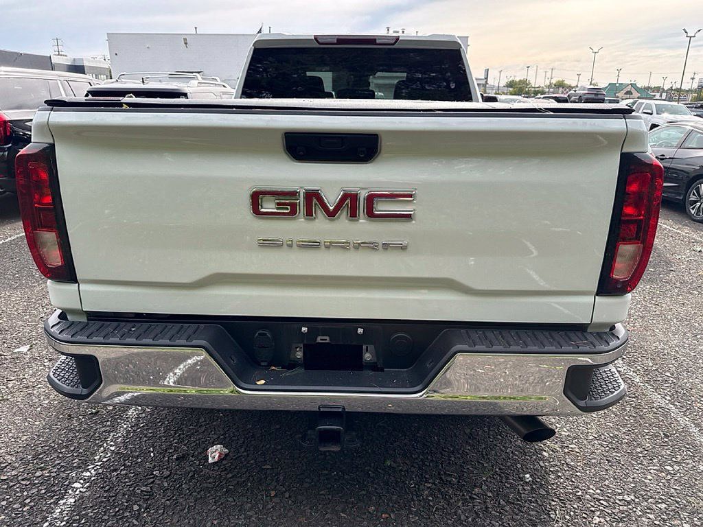 Used 2025 GMC Sierra 2500 Pro w/ Convenience Package AWD/4WD image 4