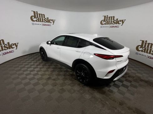 Used 2024 Buick Envista Sport Touring w/ Convenience I Package image 6