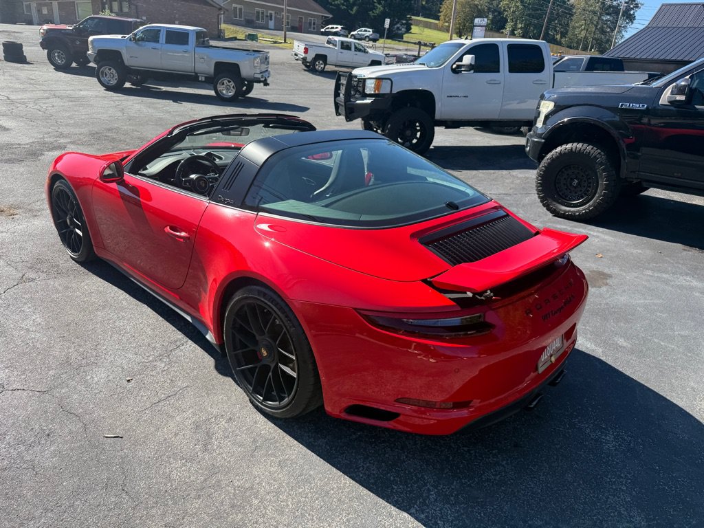 Used 2019 Porsche 911 Targa 4S AWD/4WD image 11