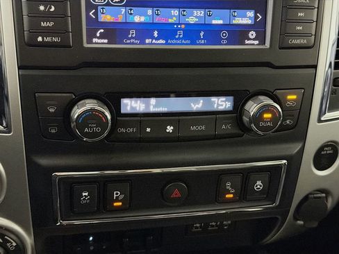 Used 2019 Nissan Titan PRO-4X w/ Pro-4x Convenience Package image 19