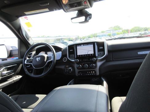 Used 2022 RAM 1500 Big Horn AWD/4WD image 24