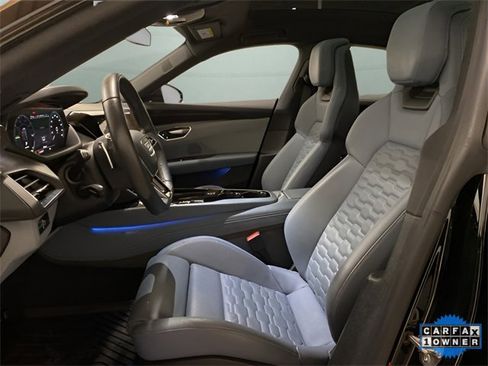 Used 2022 Audi e-tron GT Prestige w/ Prestige Package image 55