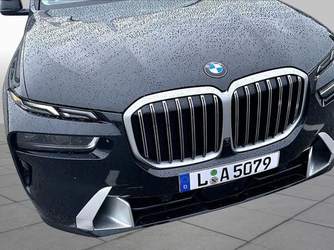 Used 2023 BMW X7 xDrive40i w/ Premium Package AWD/4WD image 30