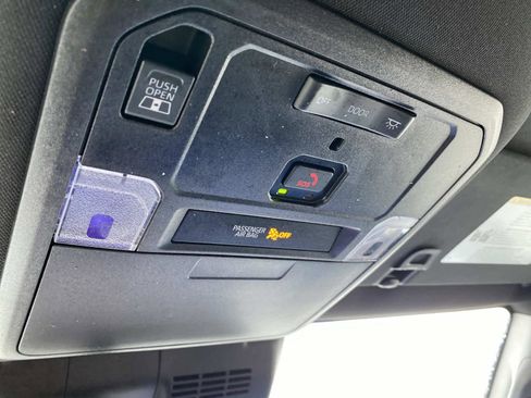 Used 2024 Toyota Tacoma TRD Off-Road w/ TRD Off Road Upgrade Package image 30