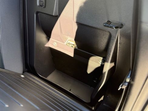 Used 2021 Toyota Tacoma TRD Sport w/ TRD Premium Sport Package image 7