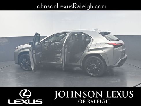 Certified 2022 Lexus UX 250h w/ Premium Package image 29
