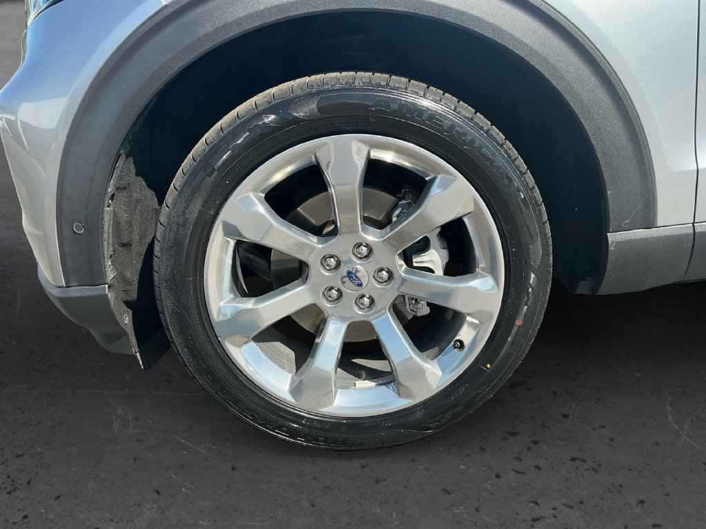 Certified 2020 Ford Explorer Platinum w/ Premium Technology Package AWD/4WD image 13
