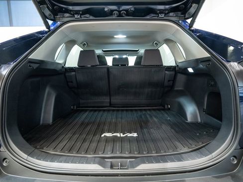 Certified 2024 Toyota RAV4 XLE image 37