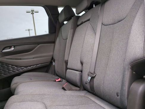 Used 2019 Hyundai Santa Fe SE image 14