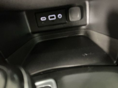 Used 2019 Chevrolet Equinox LT AWD/4WD image 19