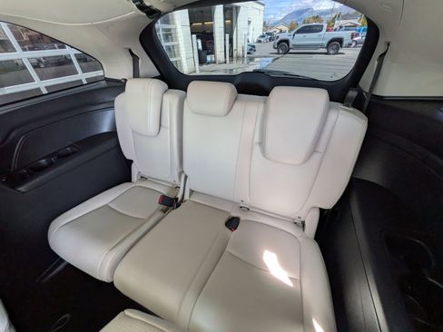 Used 2025 Honda Odyssey EX-L image 30