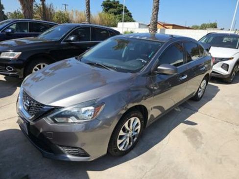 Used 2017 Nissan Sentra SV w/ Style Package FWD image 1