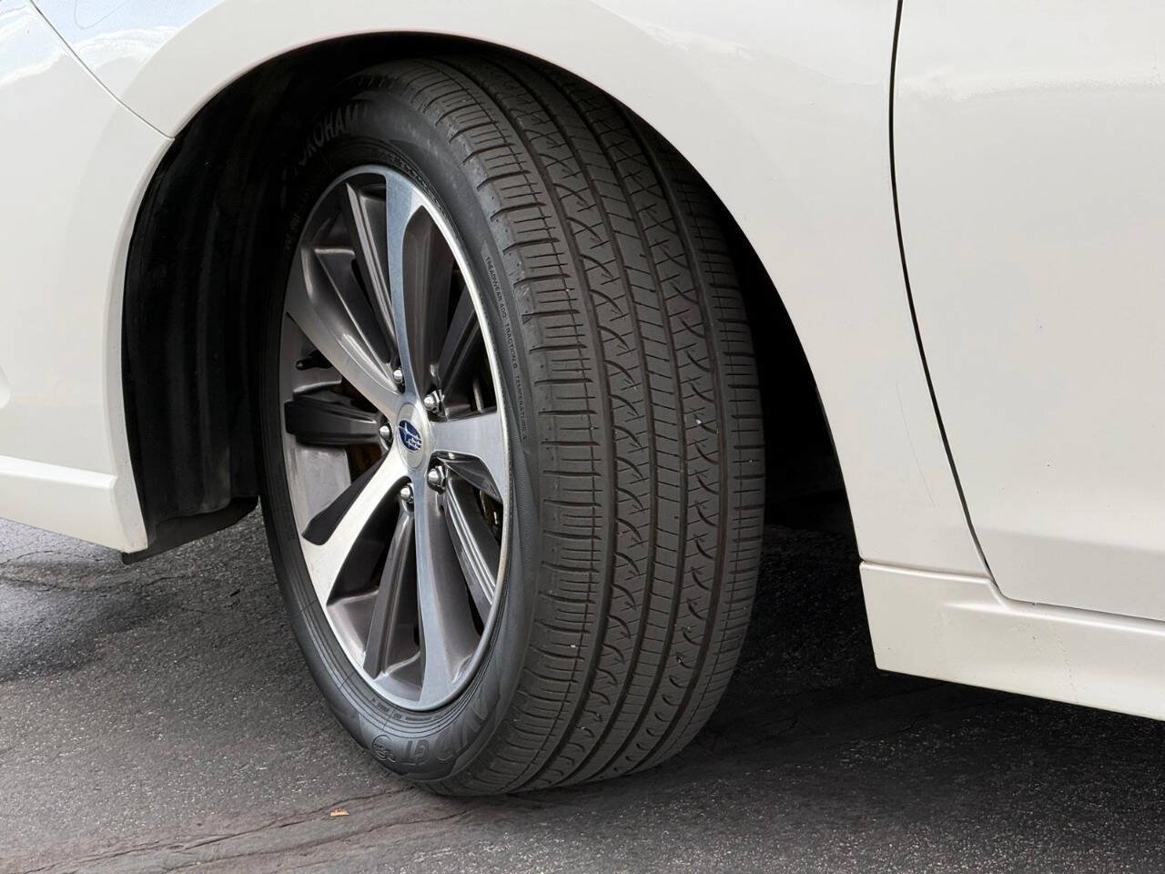 Used 2019 Subaru Legacy 2.5i Limited AWD/4WD image 17
