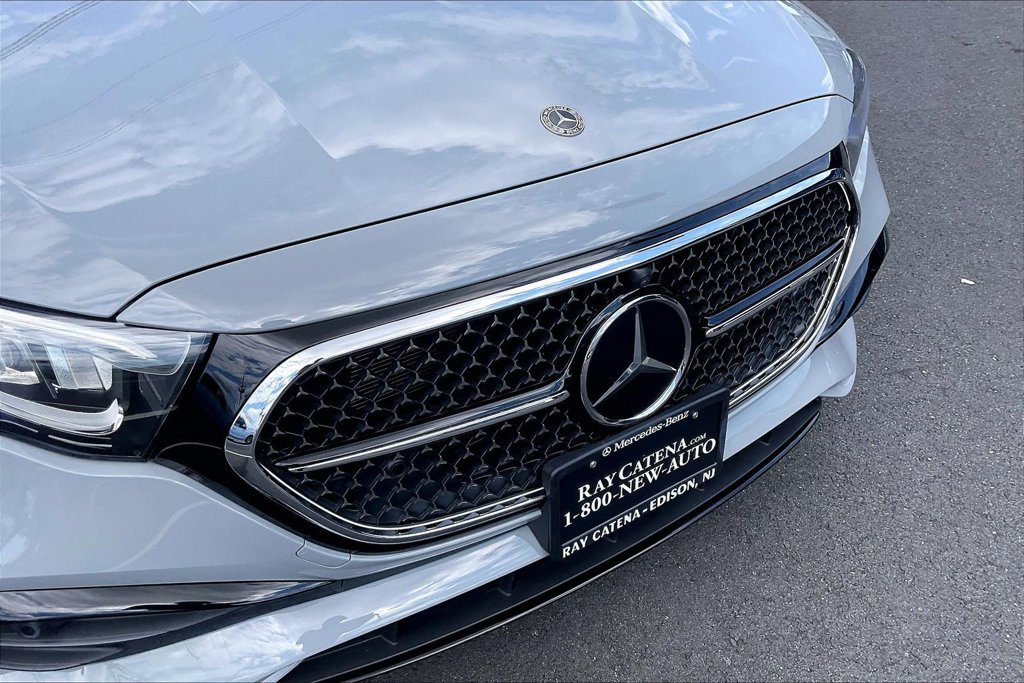 Used 2026 Mercedes-Benz E 350 4MATIC Sedan image 22