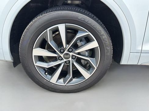 Used 2023 Audi Q5 2.0T Premium AWD/4WD image 41