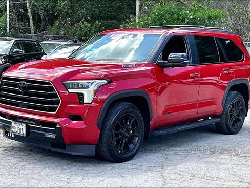 Used 2024 Toyota Sequoia Limited w/ TRD Off-Road Package image 3