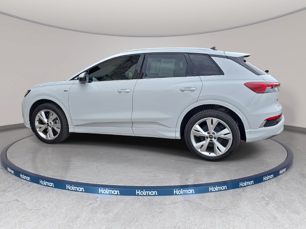Used 2023 Audi Q4 e-tron Prestige AWD/4WD image 9