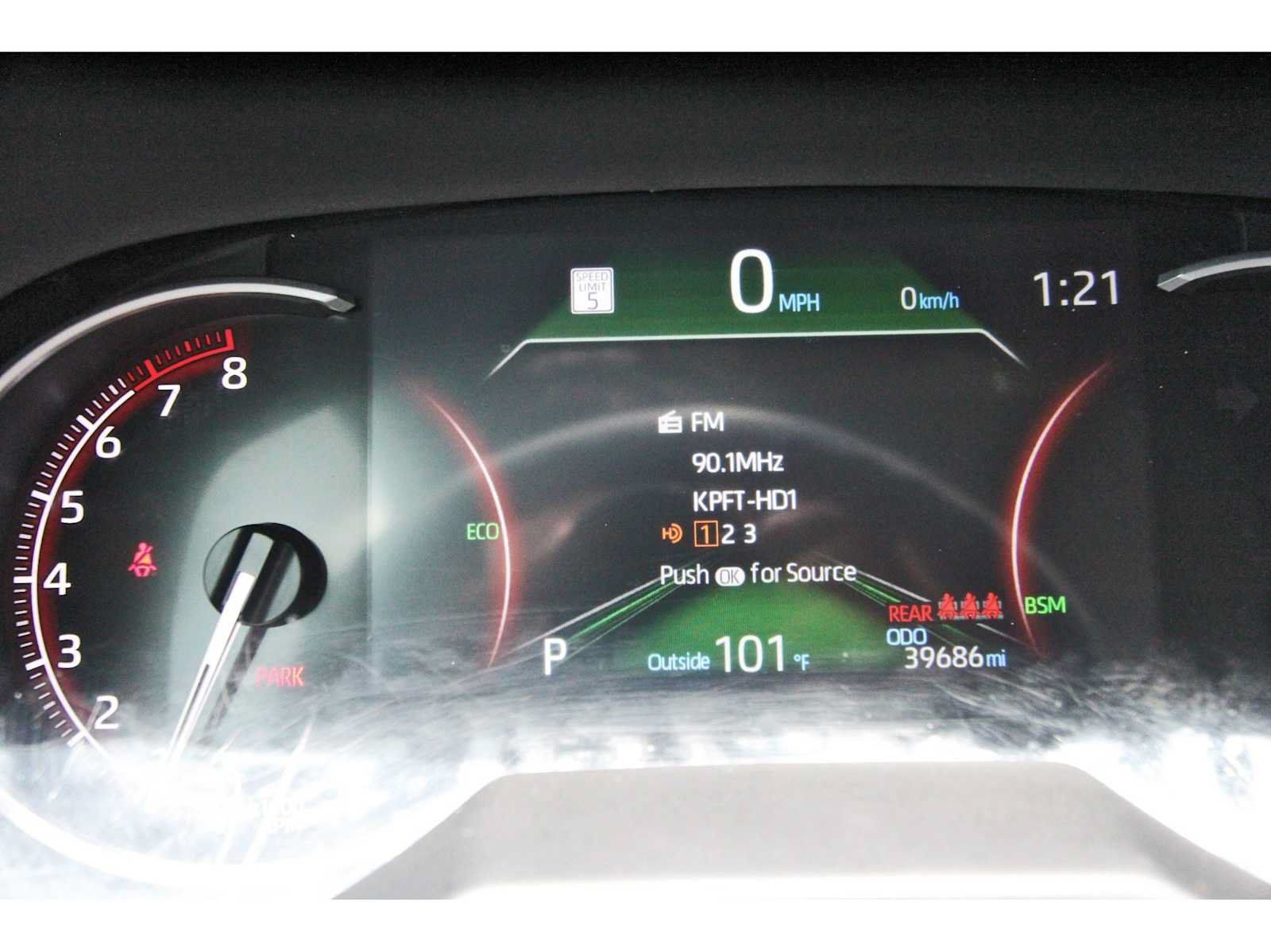 Used 2024 Toyota RAV4 XLE w/ Convenience Package FWD image 14