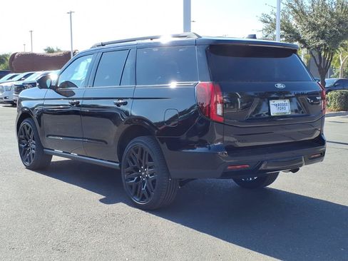 New 2027 Ford Expedition Platinum w/ Stealth Performance Package AWD/4WD image 3