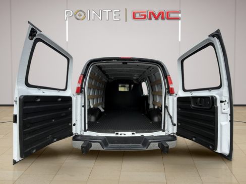 Certified 2024 Chevrolet Express 2500 w/ Driver Convenience Package image 25