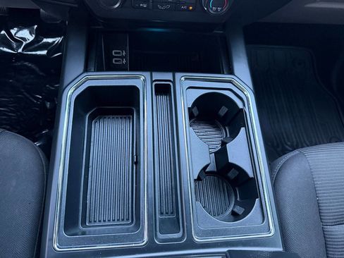 Used 2019 Ford F150 XL w/ Equipment Group 101A Mid AWD/4WD image 18