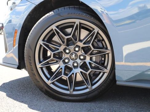Used 2025 Ford Mustang GT w/ GT Performance Package RWD image 2