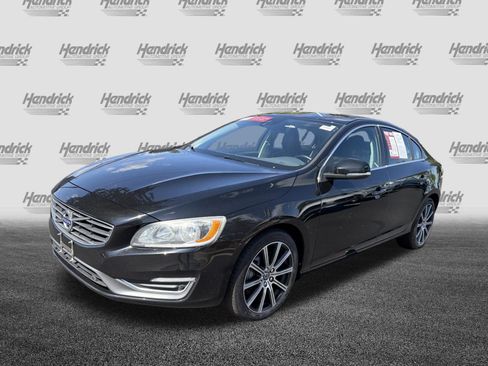 Used 2018 Volvo S60 T5 Inscription w/ Climate Package AWD/4WD image 5