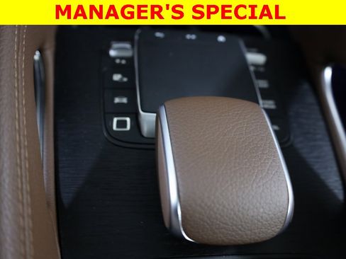 Used 2025 Mercedes-Benz GLE 450e 4MATIC image 24