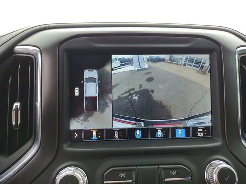 Used 2020 GMC Sierra 2500 AT4 w/ AT4 Premium Package AWD/4WD image 31