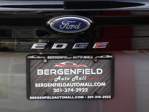 Used 2024 Ford Edge SEL AWD/4WD image 56