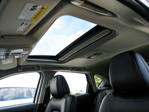 Used 2023 MAZDA CX-5 AWD 2.5 S w/ Premium Plus Pkg image 4