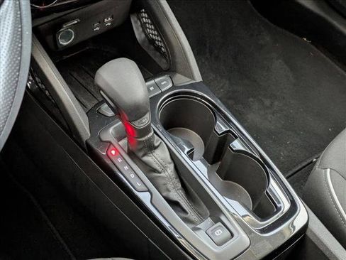 Used 2025 Chevrolet TrailBlazer LT image 12