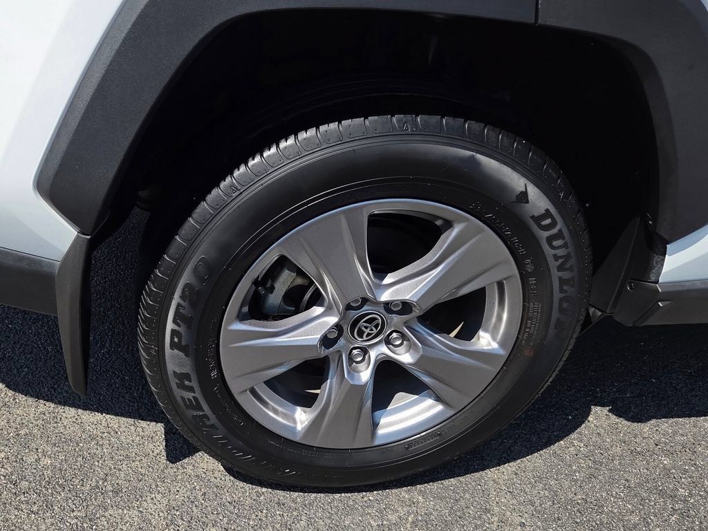 Certified 2024 Toyota RAV4 XLE w/ Convenience Package FWD image 14