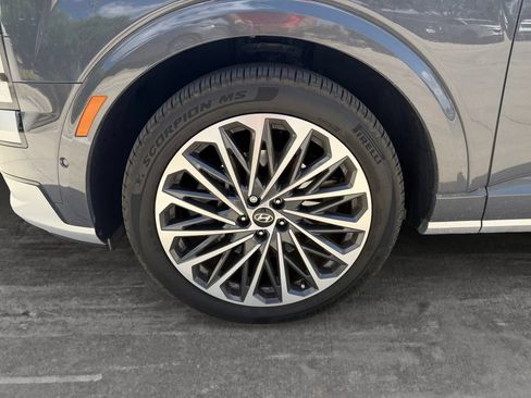 Used 2026 Hyundai Palisade Calligraphy FWD image 9