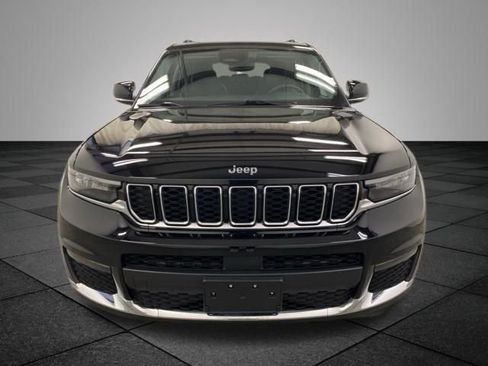 Used 2023 Jeep Grand Cherokee L Limited AWD/4WD image 2