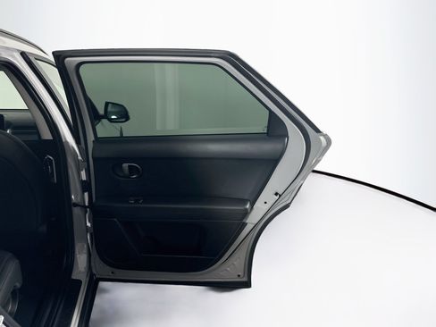 Used 2025 Hyundai Ioniq 5 SEL RWD image 31
