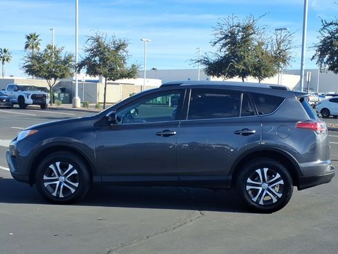 Used 2017 Toyota RAV4 LE image 11