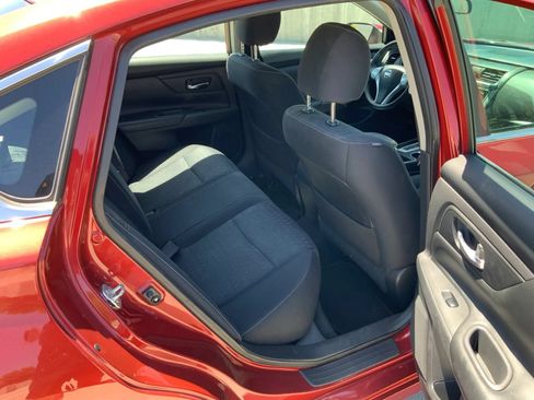 Used 2016 Nissan Altima 2.5 S w/ Power Driver Seat Package FWD image 12