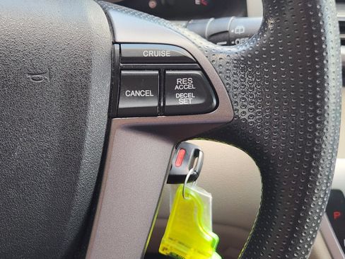Used 2013 Honda Odyssey LX image 28