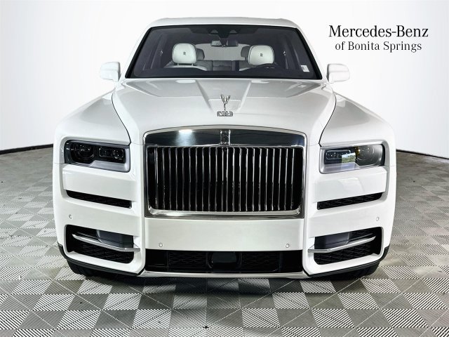 Used 2024 Rolls-Royce Cullinan AWD/4WD image 2