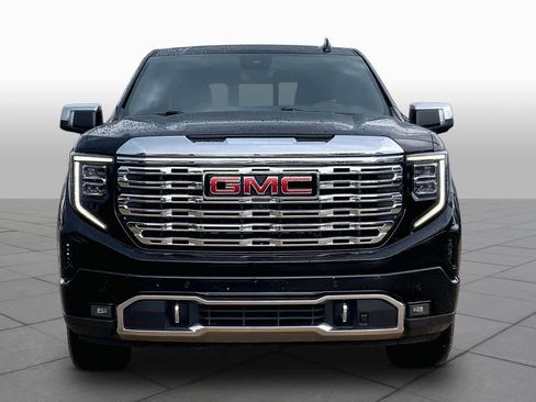 Used 2024 GMC Sierra 1500 Denali AWD/4WD image 4