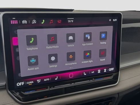 New 2026 Volkswagen Tiguan SE FWD image 35
